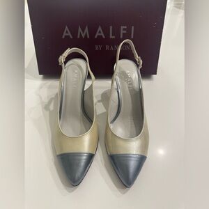 Amalfi by Rangoni -Tuna-Sling Back Cap Toe-Two Tone Pearl with Silver Accent.